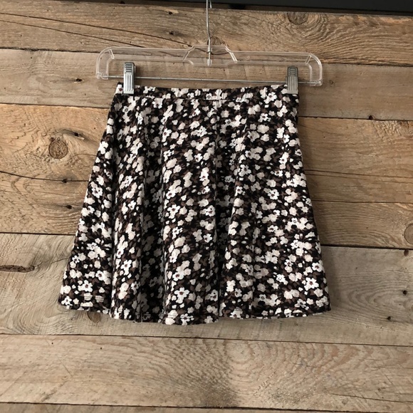 La Hearts Dresses & Skirts - LA Hearts Mini Skirt S La Hearts Dresses & Skirts - LA Hearts Mini Skirt S